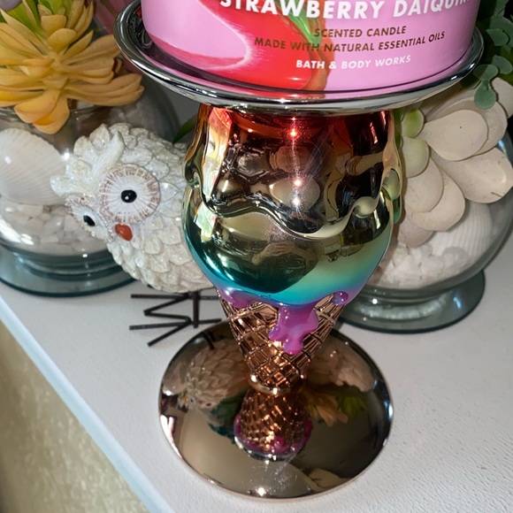 Bath and Bodyworks Three Wick Candle Holder Ice Cream Cone Super cute - Picture 2 of 5